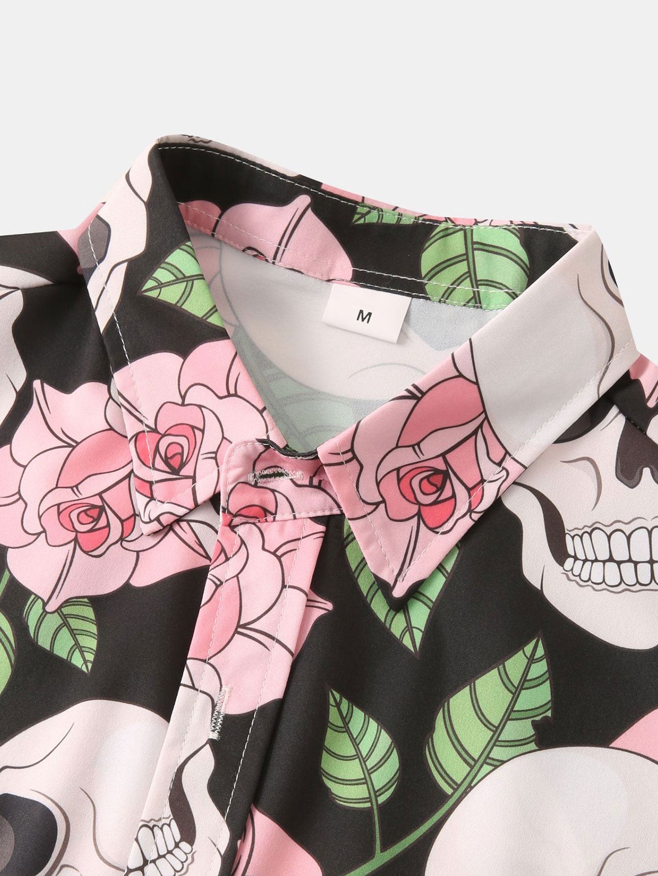 Chemise boutonnée à imprimé tête de mort et rose