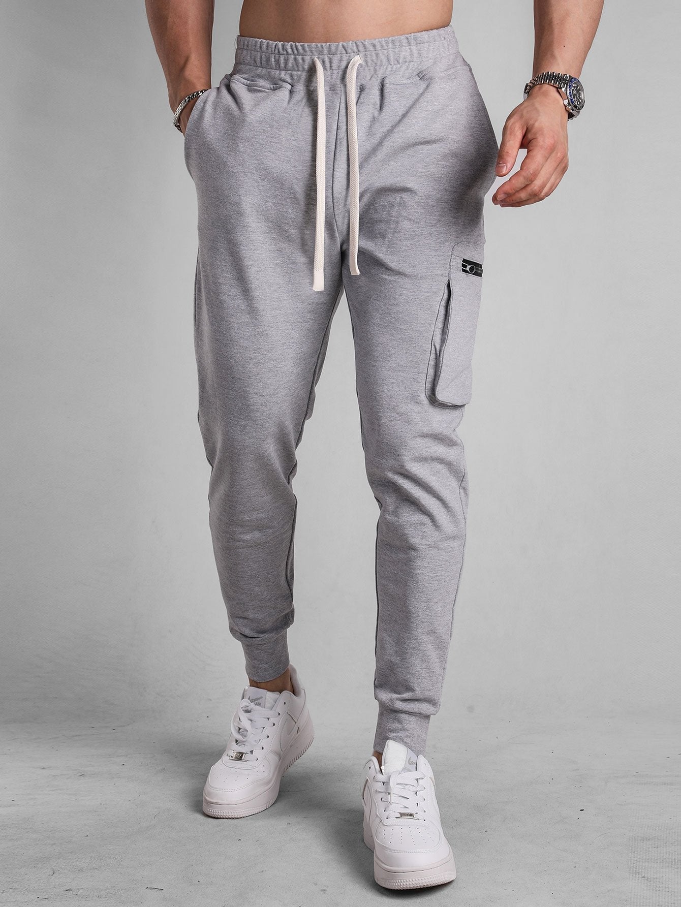 Muscle Fit Jogging Pants