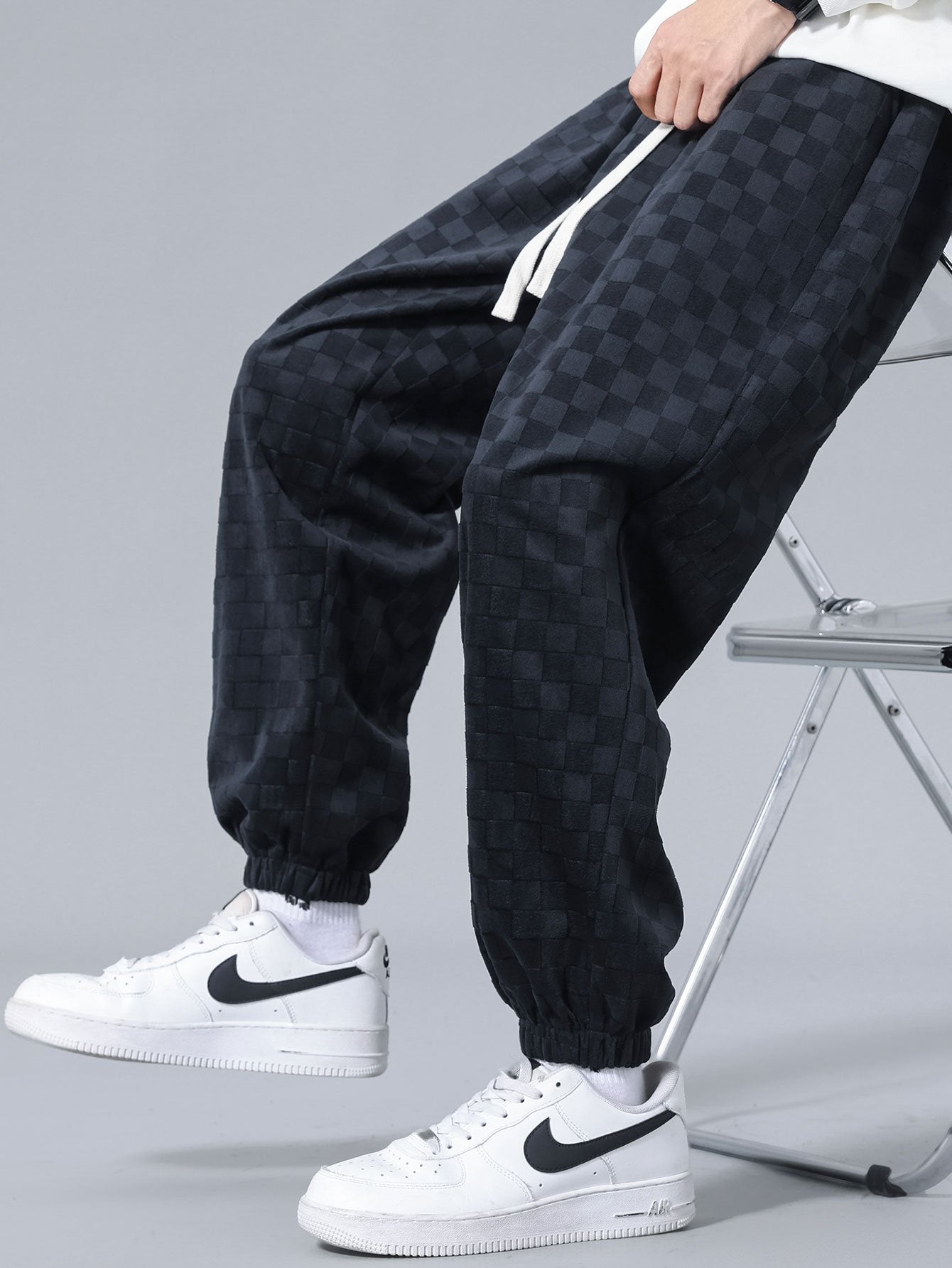 Checkerboard Jogging Pants