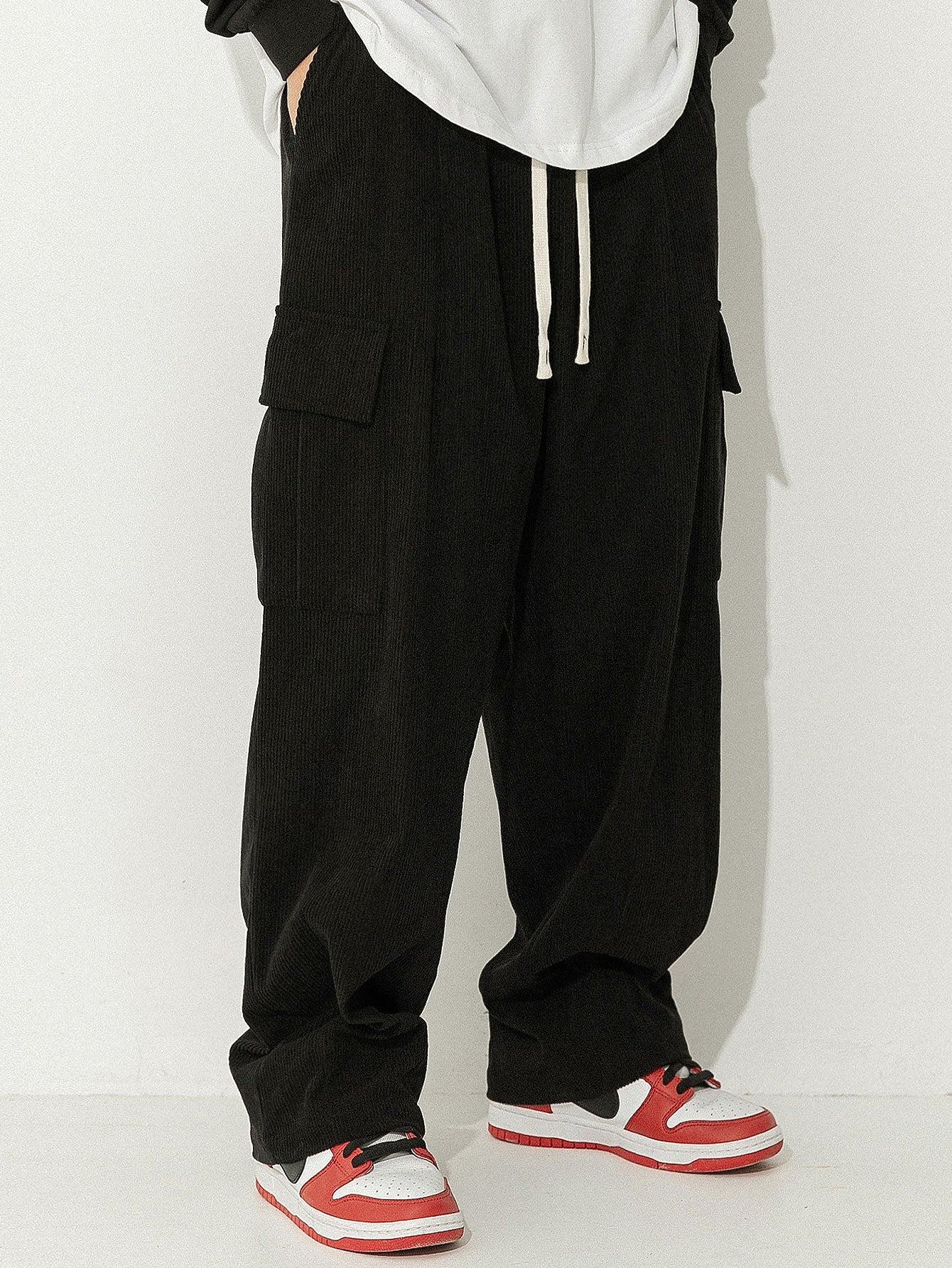 Loose Fit Corduroy Cargo Pants