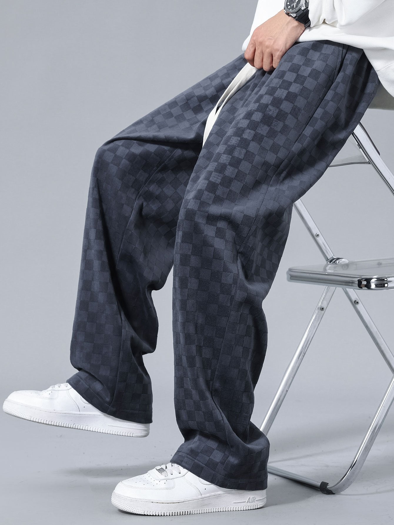 Pantalon droit à damier