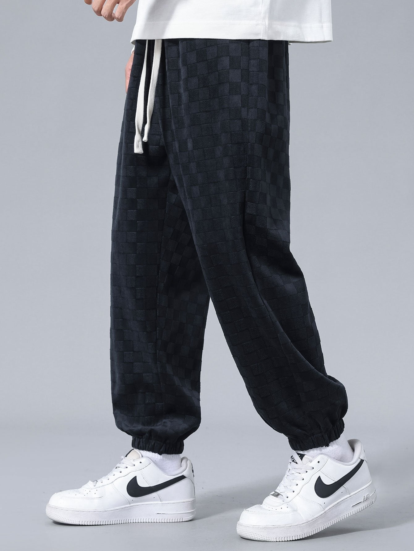 Checkerboard Jogging Pants