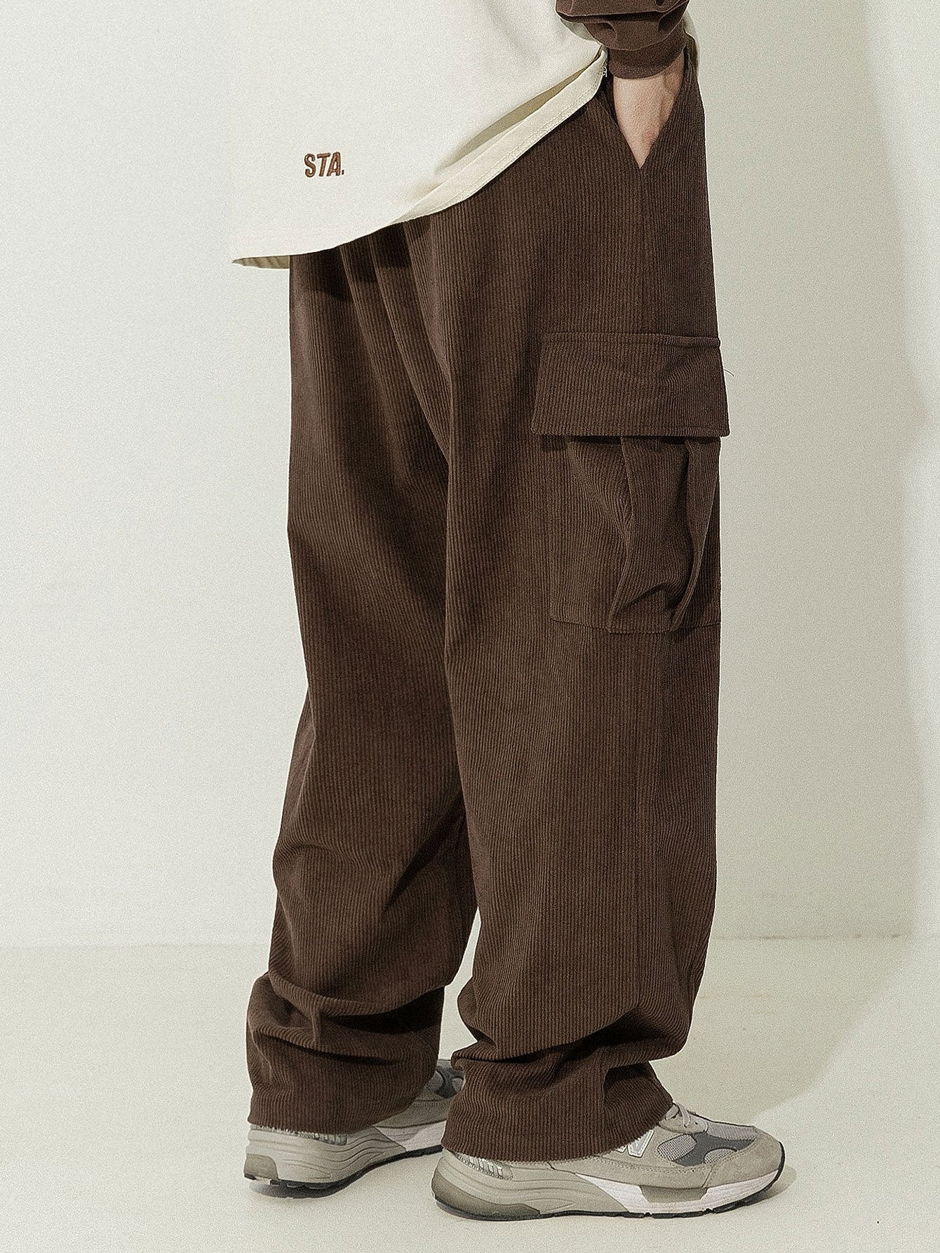 Loose Fit Corduroy Cargo Pants