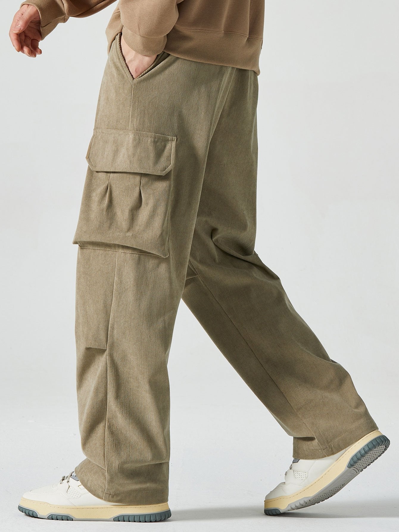 Pantalon cargo en velours côtelé