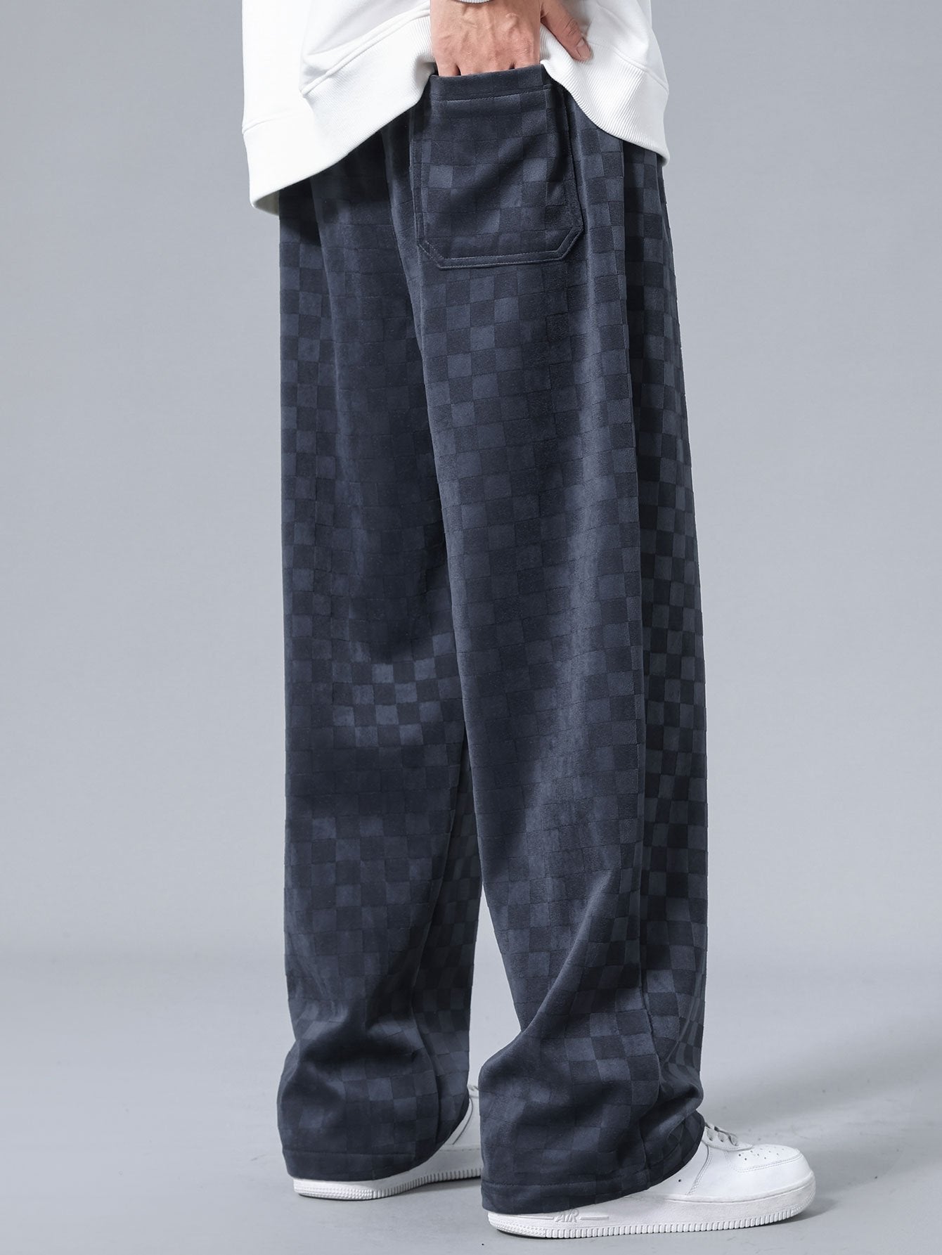 Pantalon droit à damier